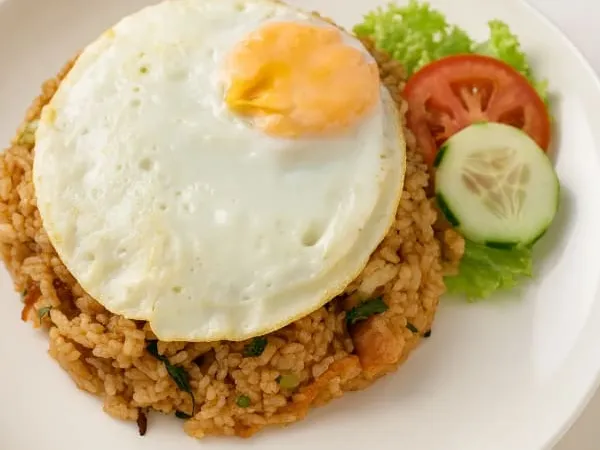 Cold drinks served at the poolside restaurant